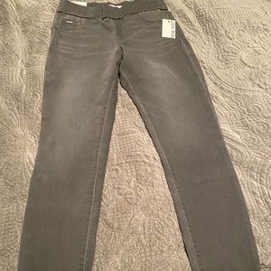 NWT Nine West Super Skinny Pull On Jegging - Long Length